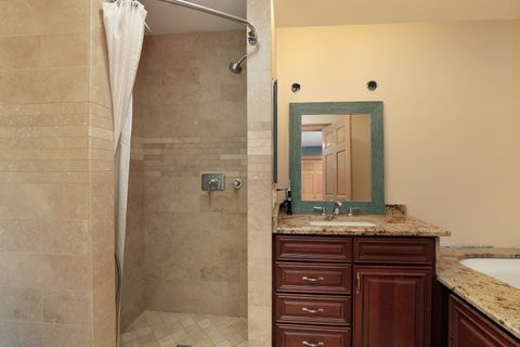 Tiny photo for 730 Castlewood Lane, Deerfield, IL 60015 (MLS # 12483256)