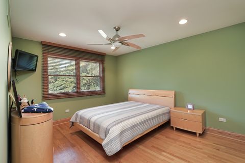Tiny photo for 730 Castlewood Lane, Deerfield, IL 60015 (MLS # 12483256)