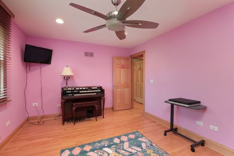 Tiny photo for 730 Castlewood Lane, Deerfield, IL 60015 (MLS # 12483256)