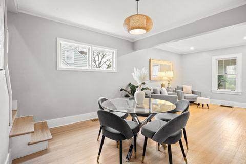 Tiny photo for 125 S Adams Street, Westmont, IL 60559 (MLS # 12621106)