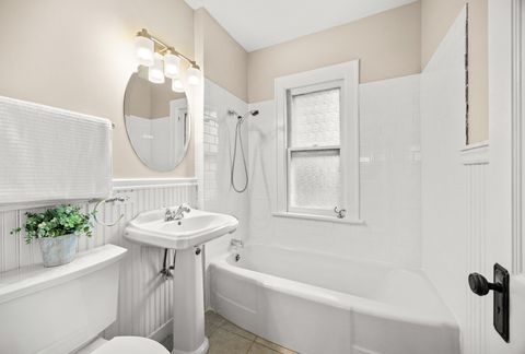 Tiny photo for 125 S Adams Street, Westmont, IL 60559 (MLS # 12621106)