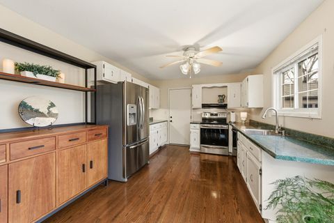 Tiny photo for 2023 Springside Drive, Naperville, IL 60565 (MLS # 12589486)