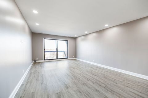 Tiny photo for 7730 Dempster Street #406, Morton Grove, IL 60053 (MLS # 12545299)