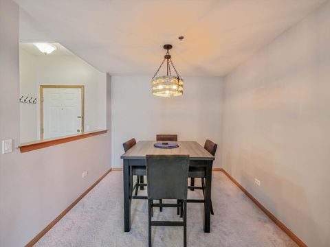 Tiny photo for 3135 Town Square Drive #104, Rolling Meadows, IL 60008 (MLS # 12604629)