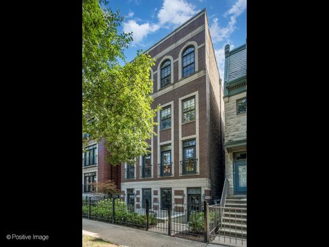 Photo of 953 W Montana Street #1, Chicago, IL 60614 (MLS # 12484514)