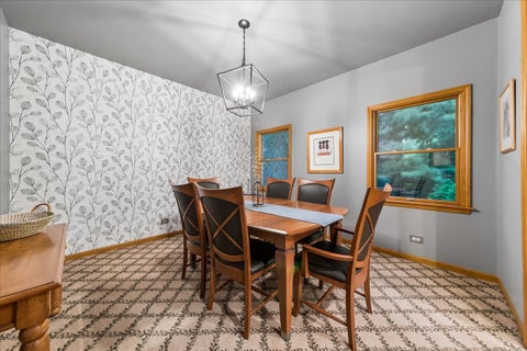 Tiny photo for 2S590 Seraph Holmes Court, Warrenville, IL 60555 (MLS # 12716318)