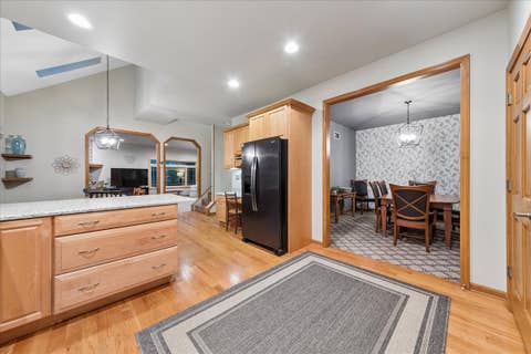 Tiny photo for 2S590 Seraph Holmes Court, Warrenville, IL 60555 (MLS # 12716318)