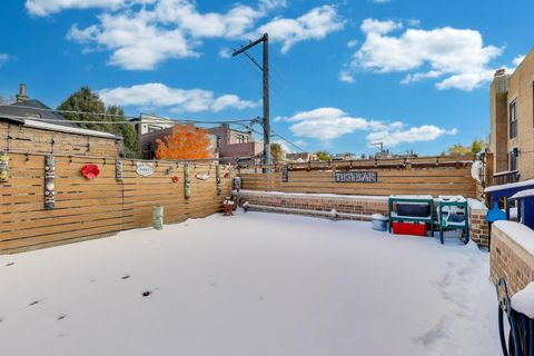 Tiny photo for 2235 N Lakewood Avenue #FN, Chicago, IL 60614 (MLS # 12515276)