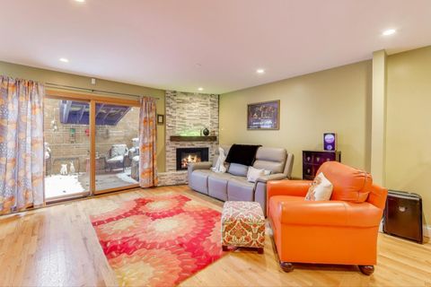 Tiny photo for 2235 N Lakewood Avenue #FN, Chicago, IL 60614 (MLS # 12515276)