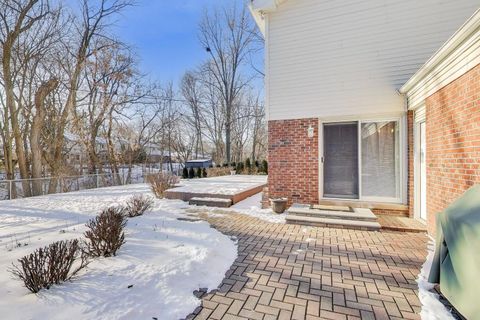 Tiny photo for 436 N Stark Drive, Palatine, IL 60074 (MLS # 12556296)