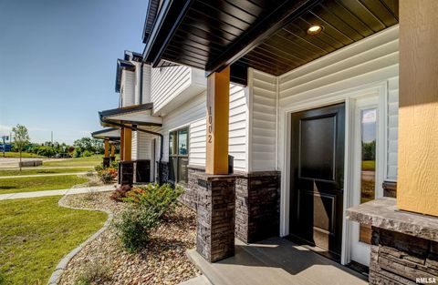 Tiny photo for 1006 S 4TH Street, Clinton, IA 52732 (MLS # QC4266886)