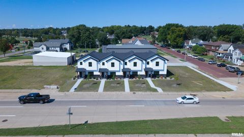Tiny photo for 1006 S 4TH Street, Clinton, IA 52732 (MLS # QC4266886)
