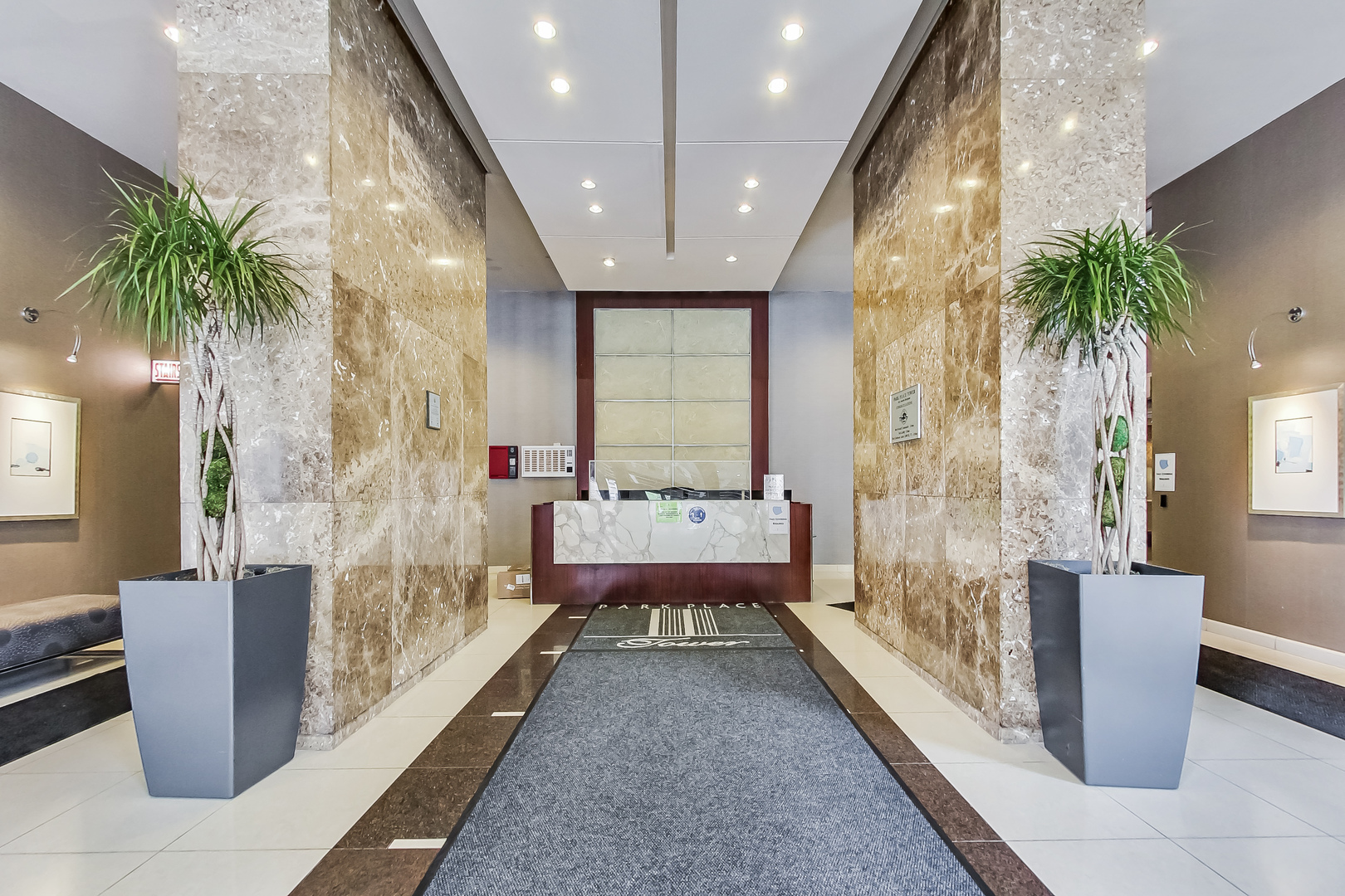 655 W IRVING PARK Road 5506