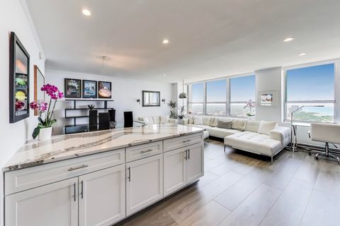 Tiny photo for 655 W IRVING PARK Road #5506, Chicago, IL 60613 (MLS # 12416561)