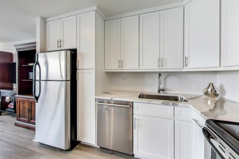 Tiny photo for 655 W IRVING PARK Road #5506, Chicago, IL 60613 (MLS # 12416561)