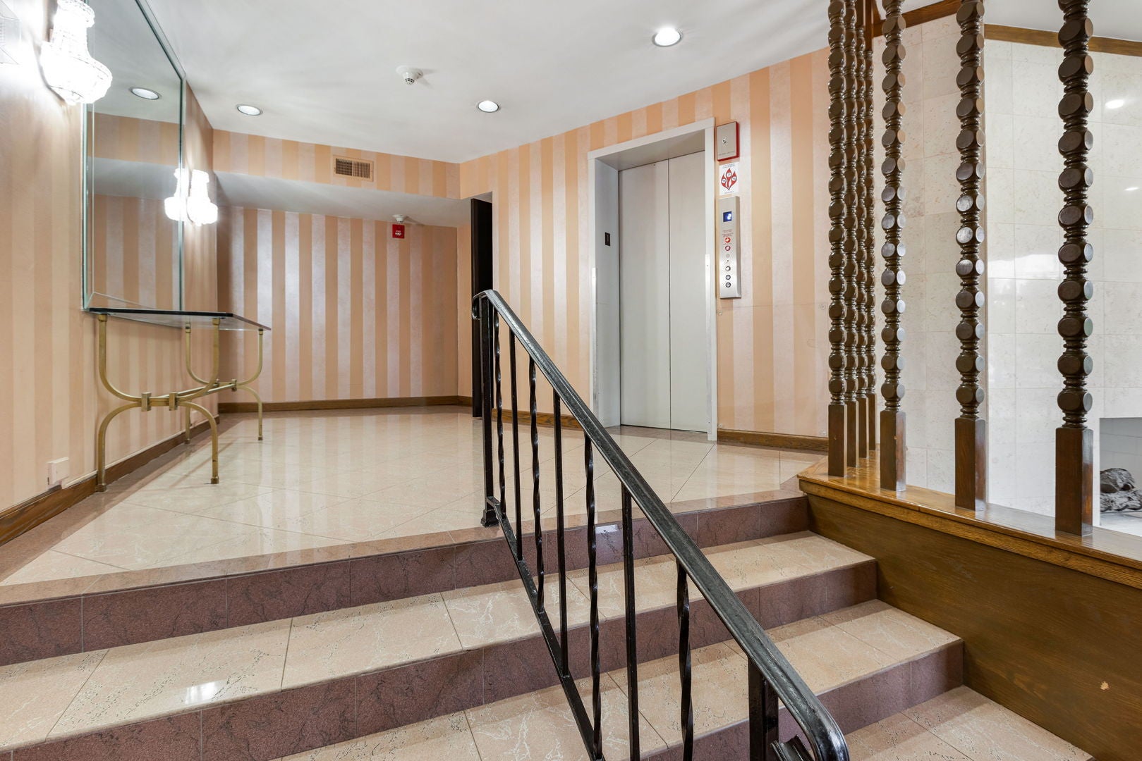 4949 Golf Road 310