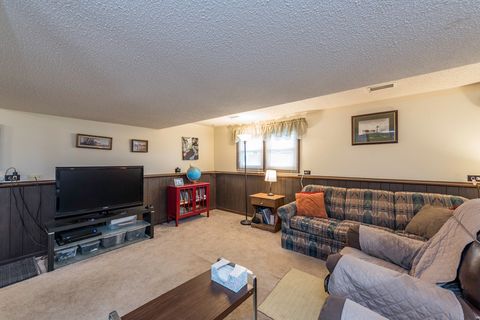 Tiny photo for 547 Phillips Circle, Antioch, IL 60002 (MLS # 12605277)