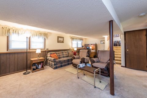 Tiny photo for 547 Phillips Circle, Antioch, IL 60002 (MLS # 12605277)