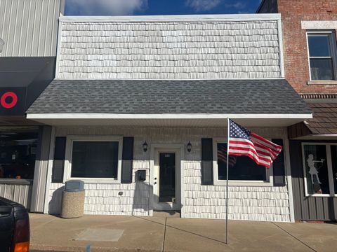 Photo of 320 N Main Street #0, Roanoke, IL 61561 (MLS # 12520067)