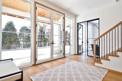 Tiny photo for 527 Kensington Court, Hinsdale, IL 60521 (MLS # 12651470)