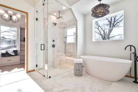Tiny photo for 527 Kensington Court, Hinsdale, IL 60521 (MLS # 12651470)