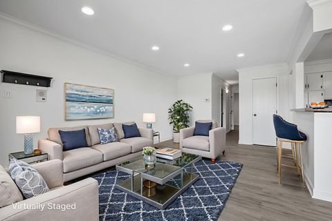 Tiny photo for 9750 Ravinia Lane #303, Orland Park, IL 60462 (MLS # 12481855)