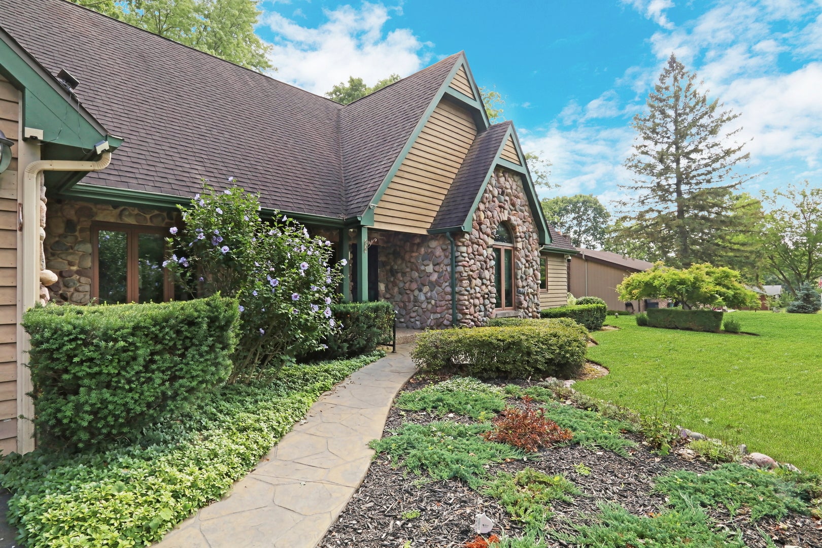 25139 W Caine Road