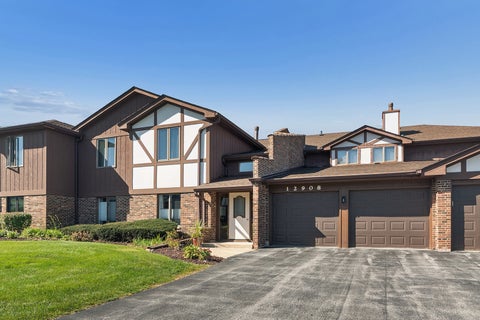 Tiny photo for 12908 Mill Drive E #B2, Palos Park, IL 60464 (MLS # 12773959)