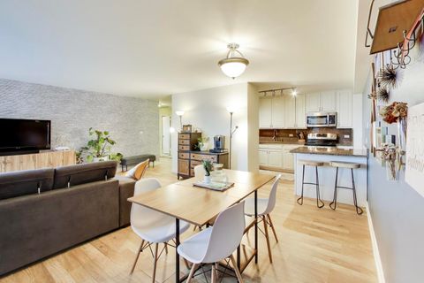 Tiny photo for 4250 N Marine Drive #1707, Chicago, IL 60613 (MLS # 12569314)