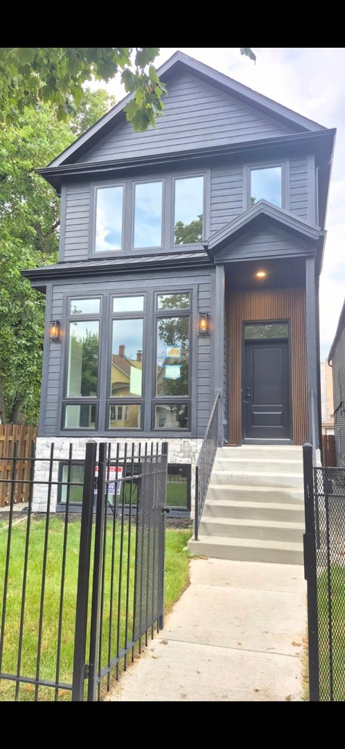3508 W Belden Avenue