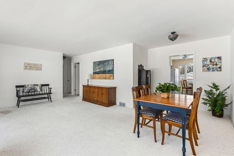 Tiny photo for 139 Thelin Court, Wilmette, IL 60091 (MLS # 12544923)