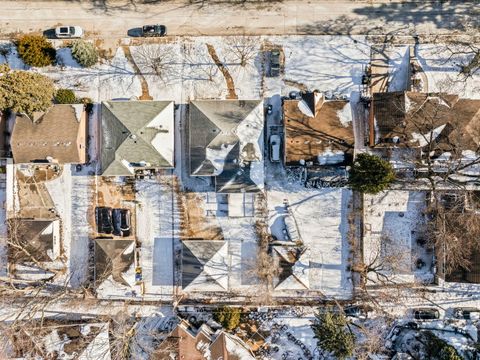 Tiny photo for 139 Thelin Court, Wilmette, IL 60091 (MLS # 12544923)