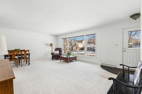 Tiny photo for 139 Thelin Court, Wilmette, IL 60091 (MLS # 12544923)