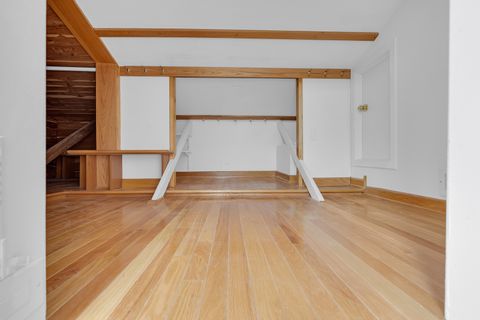 Tiny photo for 300 Boardwalk Place, Park Ridge, IL 60068 (MLS # 12598481)