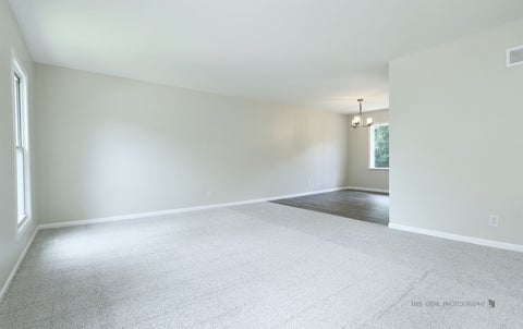 Tiny photo for 117 Carlisle Court, Cary, IL 60013 (MLS # 12684924)