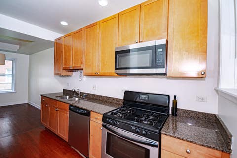 Tiny photo for 1348.5 W Estes Avenue #1S, Chicago, IL 60626 (MLS # 12695953)