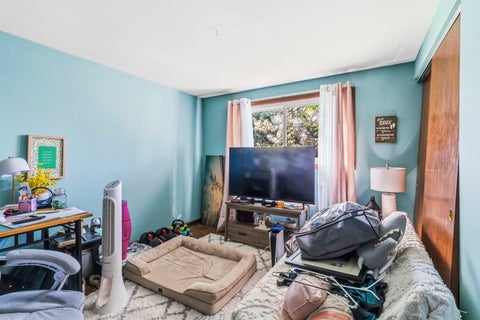 Tiny photo for 725 Old Post Road, Buffalo Grove, IL 60089 (MLS # 12707176)