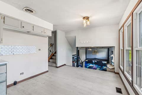 Tiny photo for 725 Old Post Road, Buffalo Grove, IL 60089 (MLS # 12707176)
