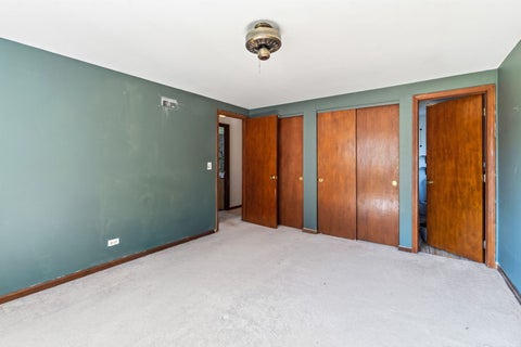 Tiny photo for 725 Old Post Road, Buffalo Grove, IL 60089 (MLS # 12707176)
