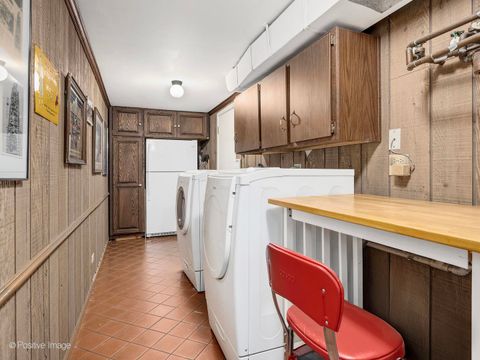 Tiny photo for 116 Rivershire Lane, Lincolnshire, IL 60069 (MLS # 12551960)