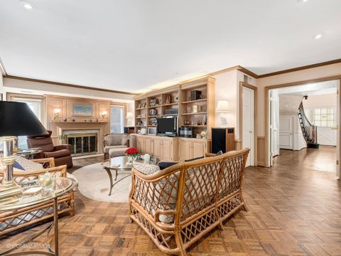 Tiny photo for 116 Rivershire Lane, Lincolnshire, IL 60069 (MLS # 12551960)