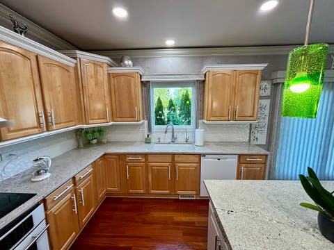 Tiny photo for 877 John Street, Bensenville, IL 60106 (MLS # 12706399)