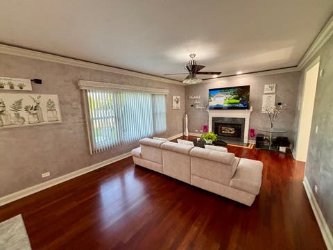 Tiny photo for 877 John Street, Bensenville, IL 60106 (MLS # 12706399)