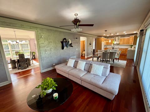 Tiny photo for 877 John Street, Bensenville, IL 60106 (MLS # 12706399)