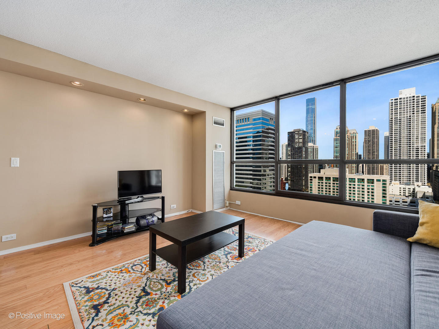 405 N Wabash Avenue 2315