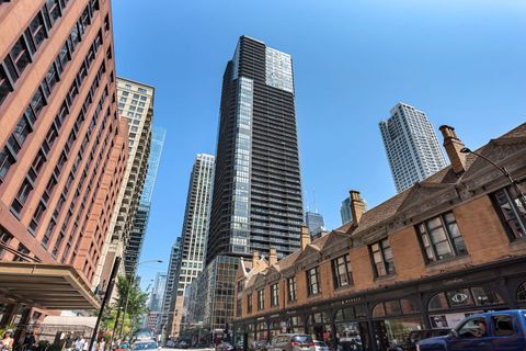 Photo of 10 E Ontario Street #4501, Chicago, IL 60611 (MLS # 12495038)
