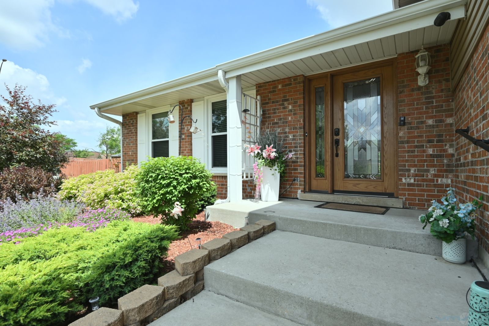 4 Kingsport Drive