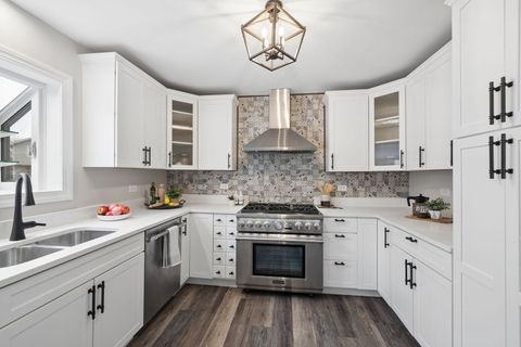 Tiny photo for 3713 Hennepin Drive, Joliet, IL 60431 (MLS # 12608847)