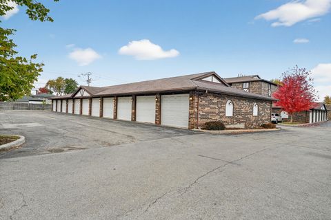 Tiny photo for 10630 Ridgeland Avenue #1B, Chicago Ridge, IL 60415 (MLS # 12507702)