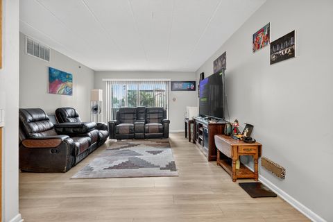 Tiny photo for 10630 Ridgeland Avenue #1B, Chicago Ridge, IL 60415 (MLS # 12507702)